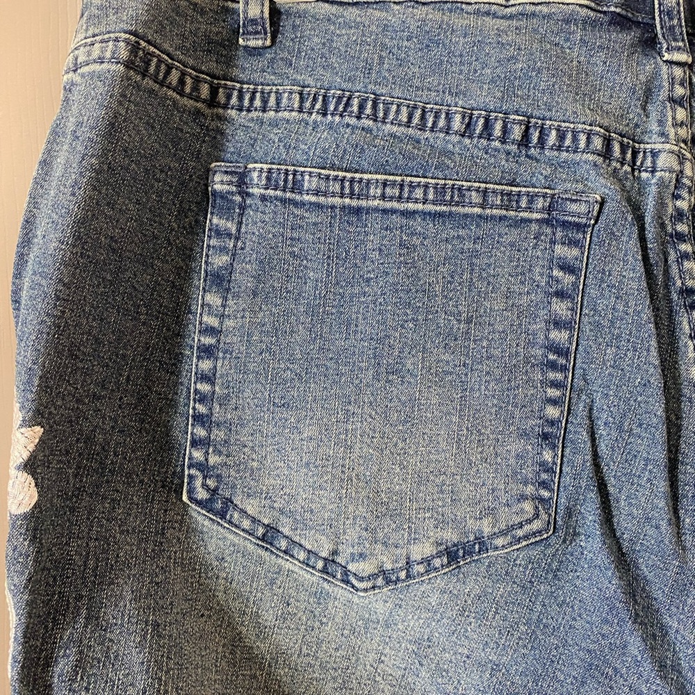 Embroidery Stretch Jeans 16WP - Picture 4 of 7